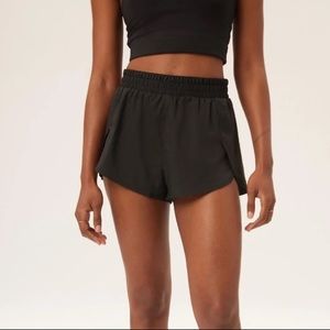 Girlfriend Collective Trail Lined Running Shorts